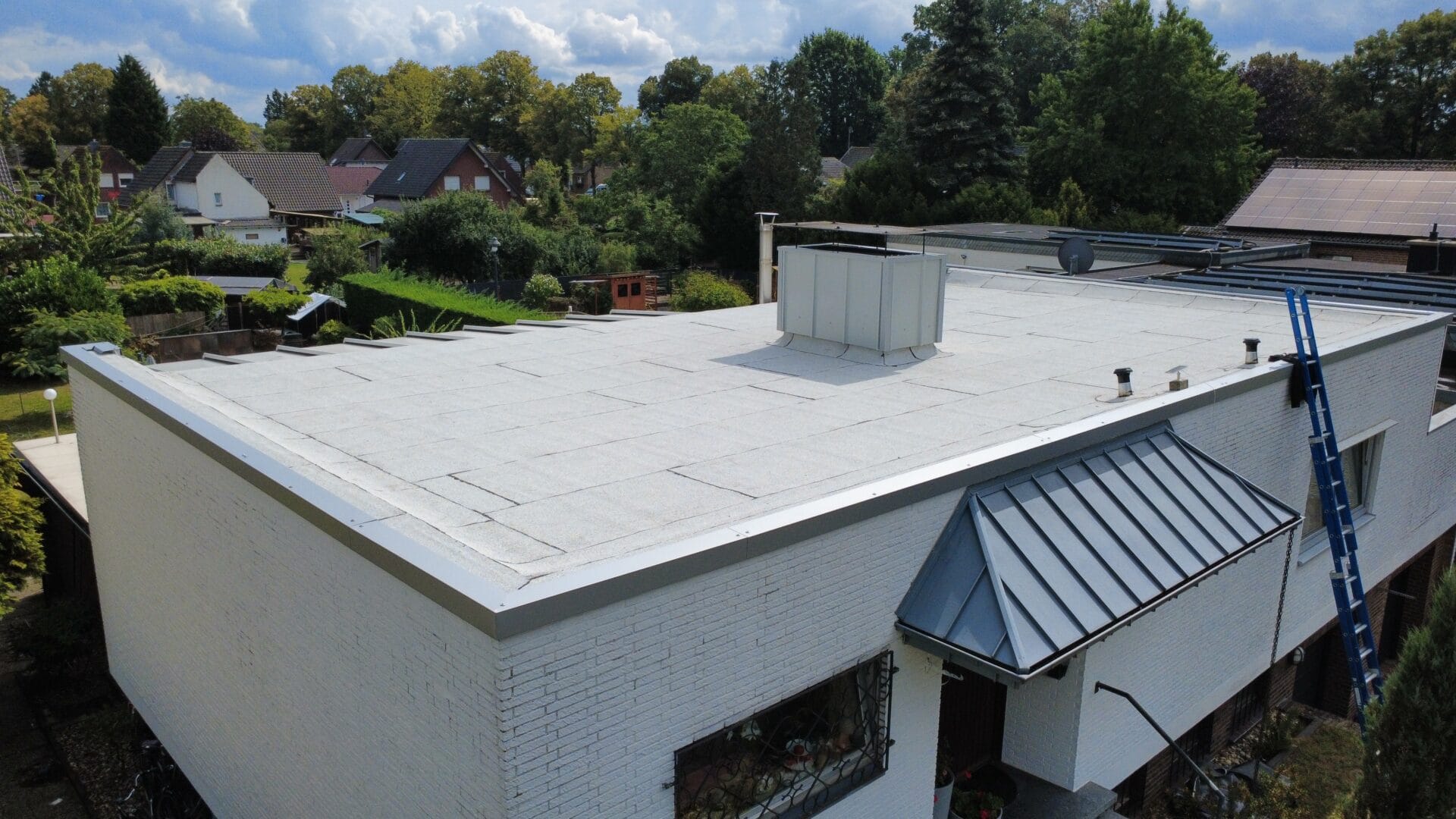 Drone-inspectie van een plat dak door Roofiva